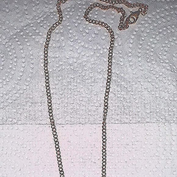 Beautiful Cupcake Necklace Ladies Kids Jewelry NEW Handcr… - Picture 3 of 10